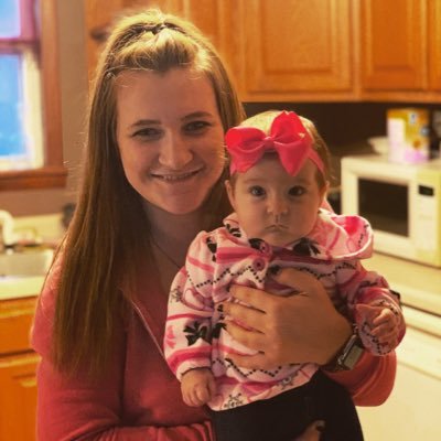 Profile Picture of J♥️ (@JAnnD97) on Twitter