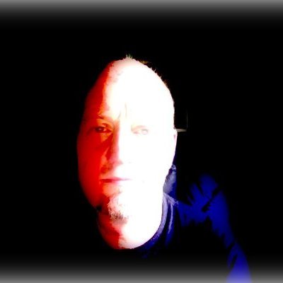 Profile Picture of Mel Hood (@poppabubblehead) on Twitter