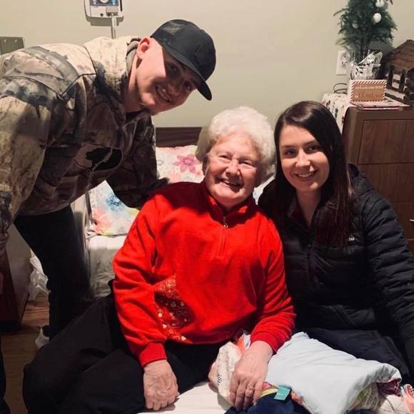 Profile Picture of Jacob Gallaway (@lincolncoal) on Poshmark