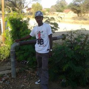 Profile Picture of Peter Pohamba (@DuxPapa) on Twitter