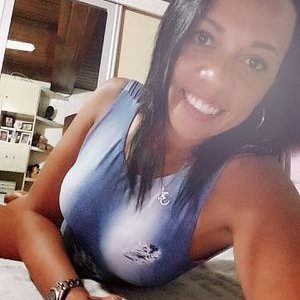 Profile Picture of Raquel Bastos (@Quelbastos42) on Twitter