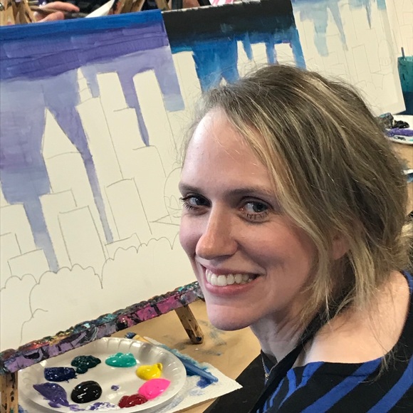 Profile Picture of Amanda Kornfield (@ajkornfield) on Poshmark