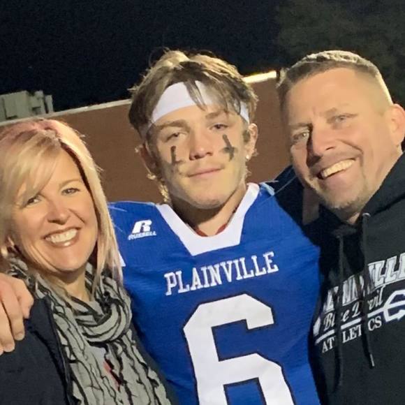 Keith Collin - Poshmark Profile Picture of Keith Collin (@cmconcrete) on Poshmark