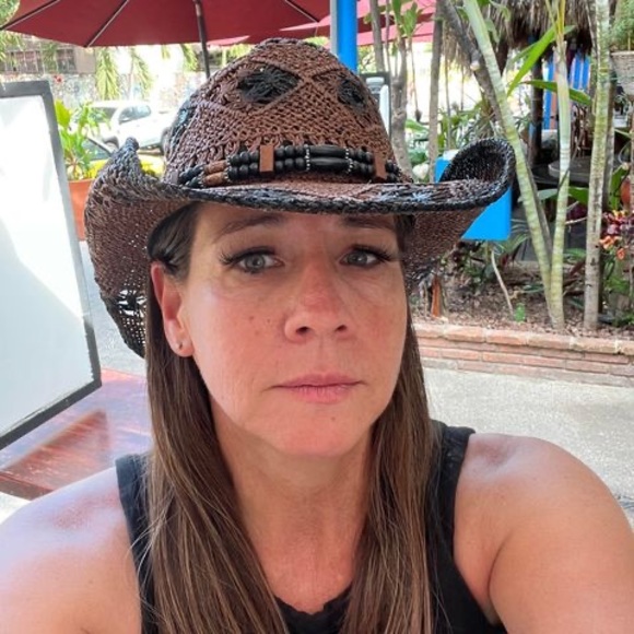 Profile Picture of Monica Franco (@monicafranco556) on Poshmark