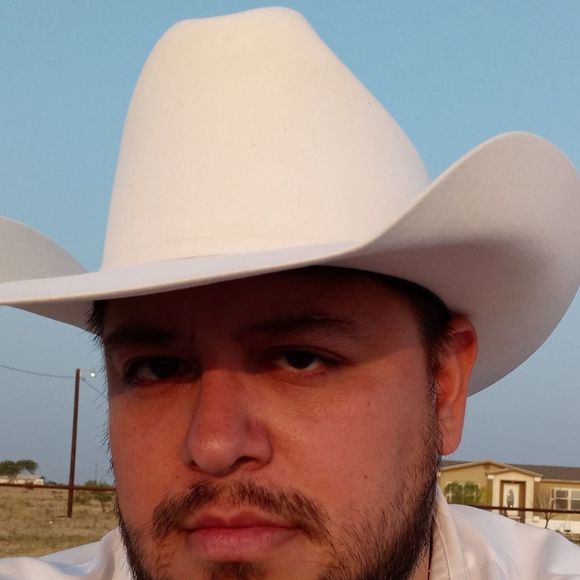 Profile Picture of Cody Alvarado (@saxaplaya18) on Poshmark