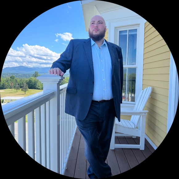 Profile Picture of John Pedri (@jpedri87) on Poshmark