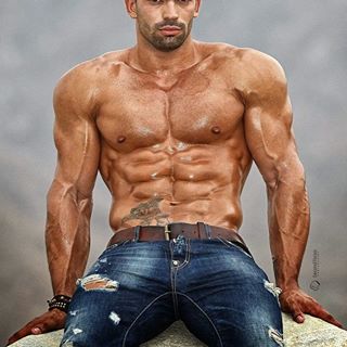 Alex Demba - Facebook Profile Picture of Alex Demba (@alex.demba.16) on Facebook