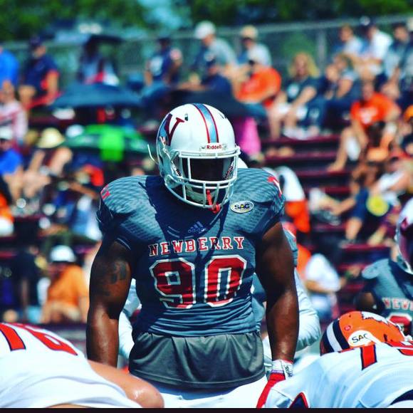 Profile Picture of Tyran Dixon (@tdixon55) on Poshmark