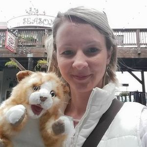 Profile Picture of Elena Mihaila (@395384594) on Myspace