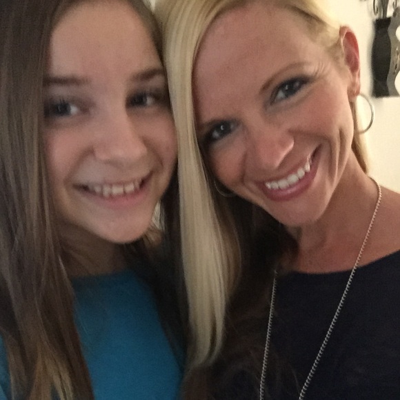 Profile Picture of Karyn Sprinkle (@kds1171977) on Poshmark