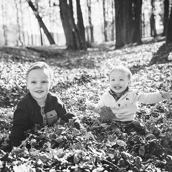 Profile Picture of Lisa Felkins (@lisafelkins) on Poshmark