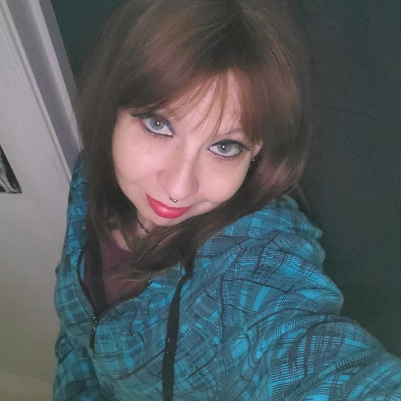 Profile Picture of Sophia Boyd (@wickedirish21) on Poshmark