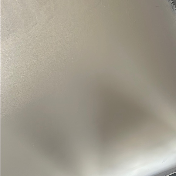 Profile Picture of Juana Pomboza (@cosquilloemily) on Poshmark