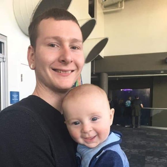 Profile Picture of Zak Kovalsky (@zakkovalsky) on Poshmark