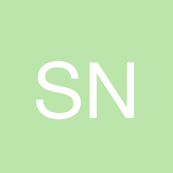 Profile Picture of Samantha Novick (@sammynovs) on Poshmark