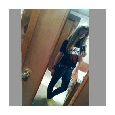 Profile Picture of Katelyn Bowman (@kate_bowman2000) on Twitter