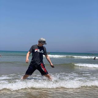 Profile Picture of Lawrence Yao (@LazzaYao) on Facebook