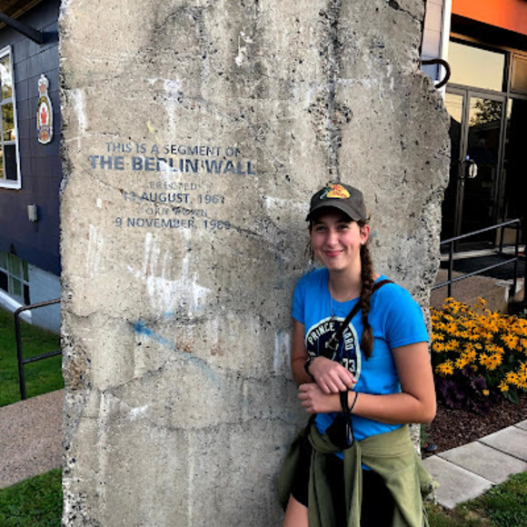 Jenna Edmonds - Poshmark Profile Picture of Jenna Edmonds (@jennaedmonds729) on Poshmark