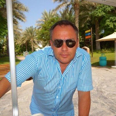 Profile Picture of Christian Gärtner (@chris_budapest) on Twitter