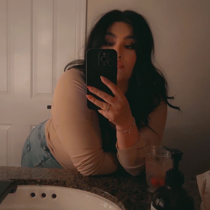 Profile Picture of Mindy (@missmindymm1115) on Tiktok