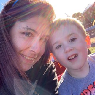 Profile Picture of Danielle McWhinnie (@dmcwhinnie2) on Facebook