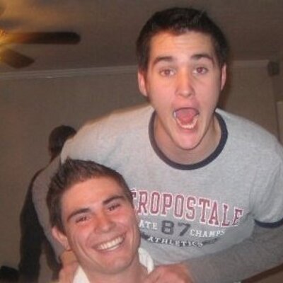 Devon Caleb Denson - Twitter Profile Picture of Devon Caleb Denson (@pigpen3702) on Twitter