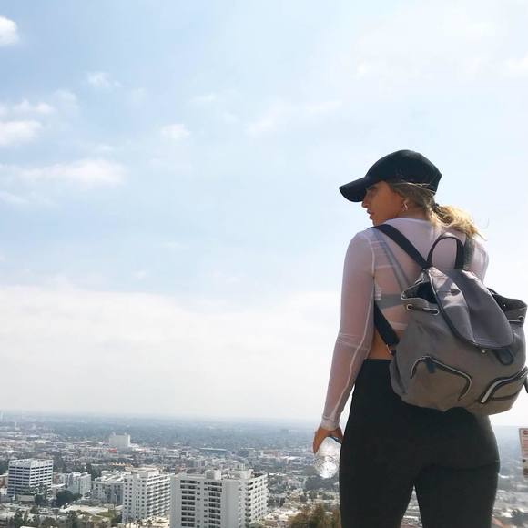 Profile Picture of Alexa Dickenson (@alexa_dickenson) on Poshmark