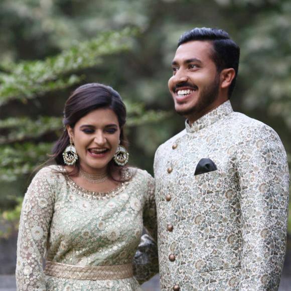 Profile Picture of Darshil Patel (@darshil28) on Poshmark