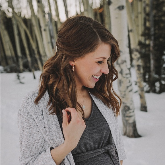 Profile Picture of Beth Dreyer (@bethcdreyer) on Poshmark