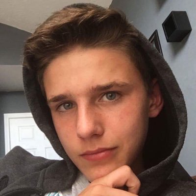 Profile Picture of Chris Alcorn (@Chris_Alcorn15) on Twitter