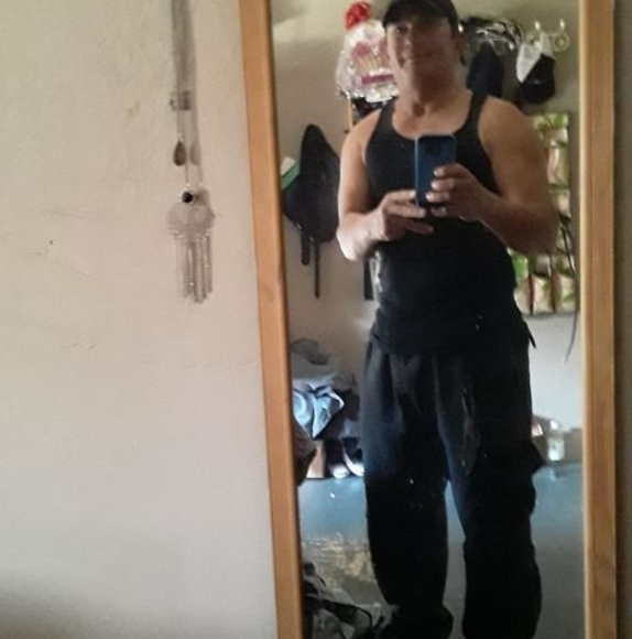 Profile Picture of Miguelhernandez Miguelhernandez (@user19804456) on Poshmark