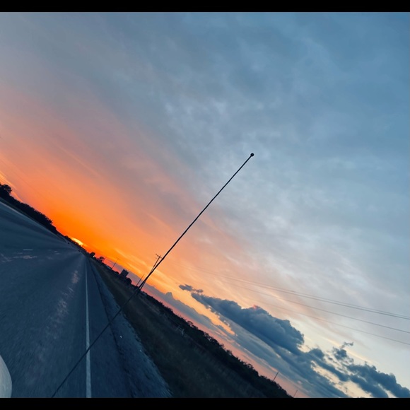 Profile Picture of Teadora Squyres (@sweetea_97) on Poshmark