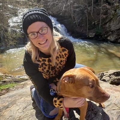 Profile Picture of Autumn Cherry (@autumn_cherry3) on Twitter