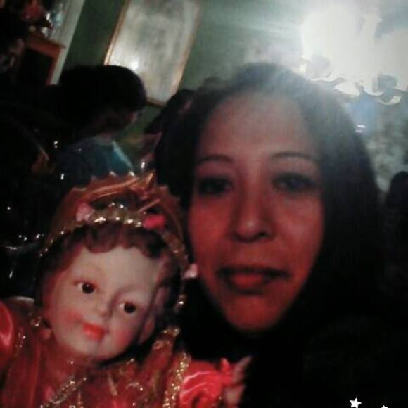 Profile Picture of Candi Campos (@candicampos) on Poshmark