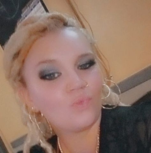 Profile Picture of Jojo Roberts (@kodaswifey4life) on Poshmark