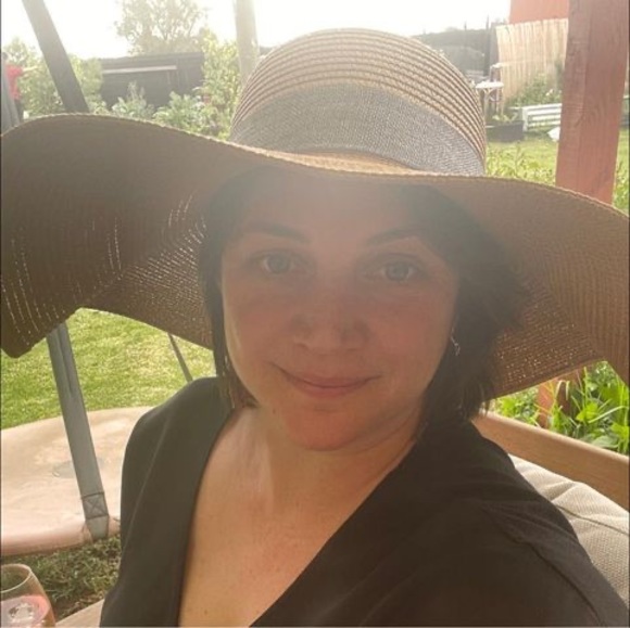 Profile Picture of Kristen Retallick (@k_retallick) on Poshmark