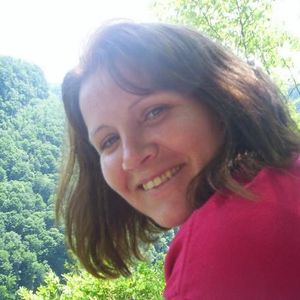 Profile Picture of Rose Morrison (@rozebud2008) on Myspace