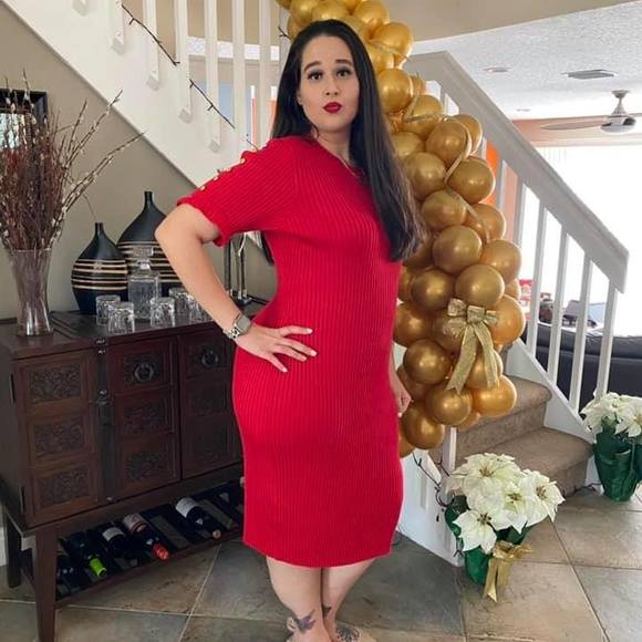 Daniella Giannone - Poshmark Profile Picture of Daniella Giannone (@coco060807) on Poshmark