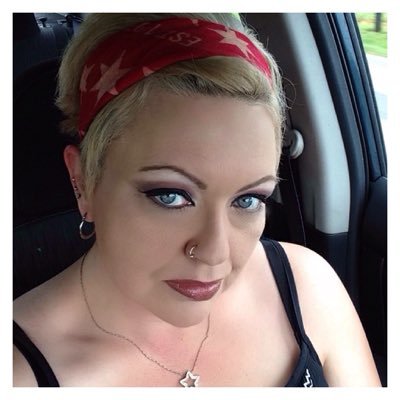 Profile Photo of Bethany Nichols (@Rockstar7177) on Twitter