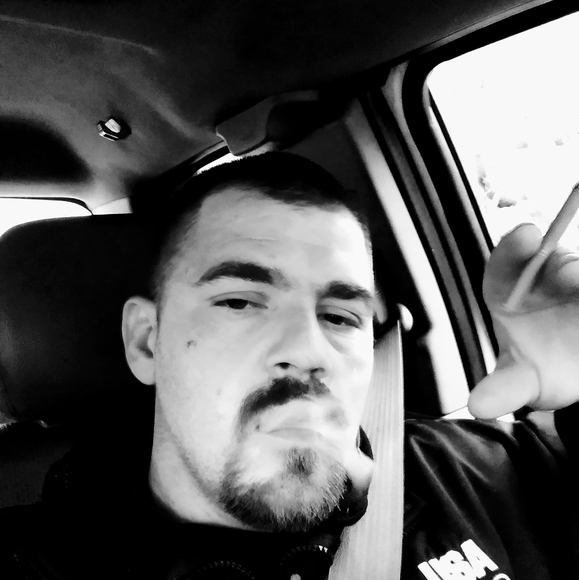 Profile Picture of John Bowling (@johnbowling874) on Poshmark