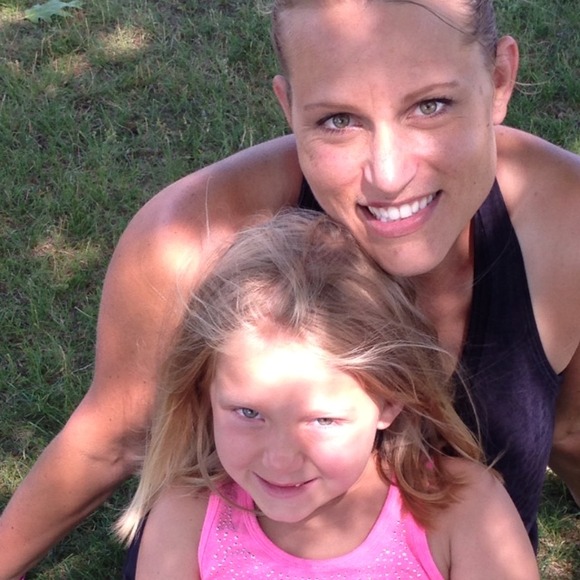 Profile Picture of Jill Vandamme (@gobie30) on Poshmark