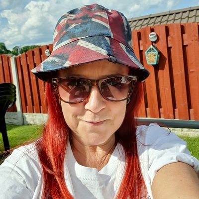 Profile Picture of Sharon Clayton (@Shazc1969) on Twitter