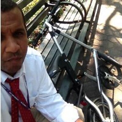 Profile Picture of JOHN HUFF (@HUFFELUPAGUS) on Twitter