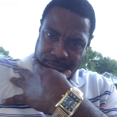 Profile Picture of Richard Weir (@RichardWeir16) on Twitter