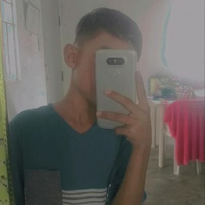 Profile Picture of Rogin Deyro (@DeyroRogin) on Twitter