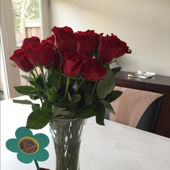 Profile Picture of Angela Root (@anroot) on Poshmark