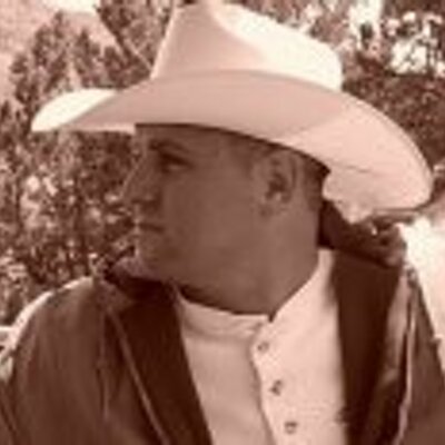 Profile Picture of Cliff Cecil (@cliff_cecil) on Twitter