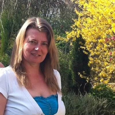 Profile Picture of Sharon Browne (@shalcolm) on Twitter