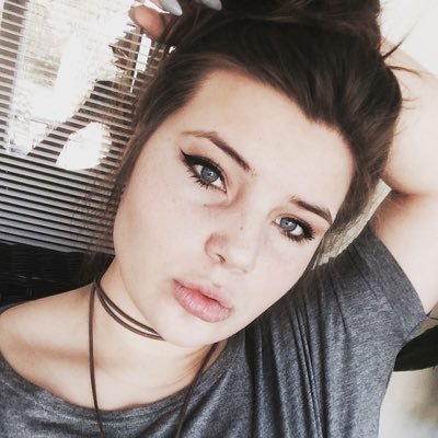 Profile Picture of Lauren Presley (@presleyy_lauren) on Twitter