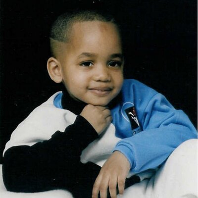 Profile Picture of Ev (@evanmiles12) on Twitter